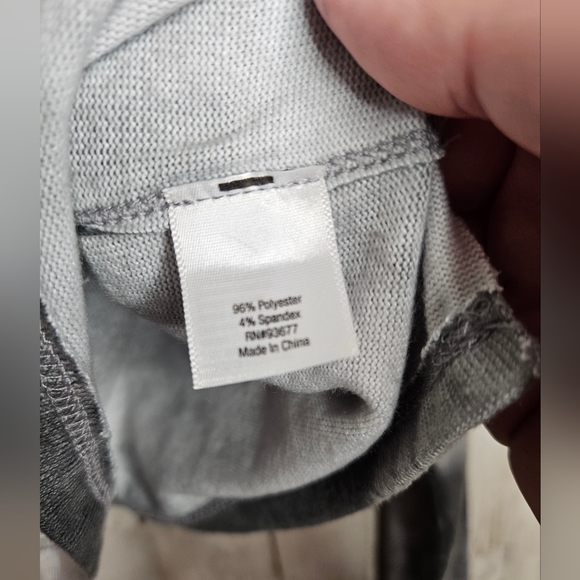 Arizona NWT Women's Black Gray Tie Dye Acid Wash Print Cropped Long Sleeve Top - Picture 4 of 11